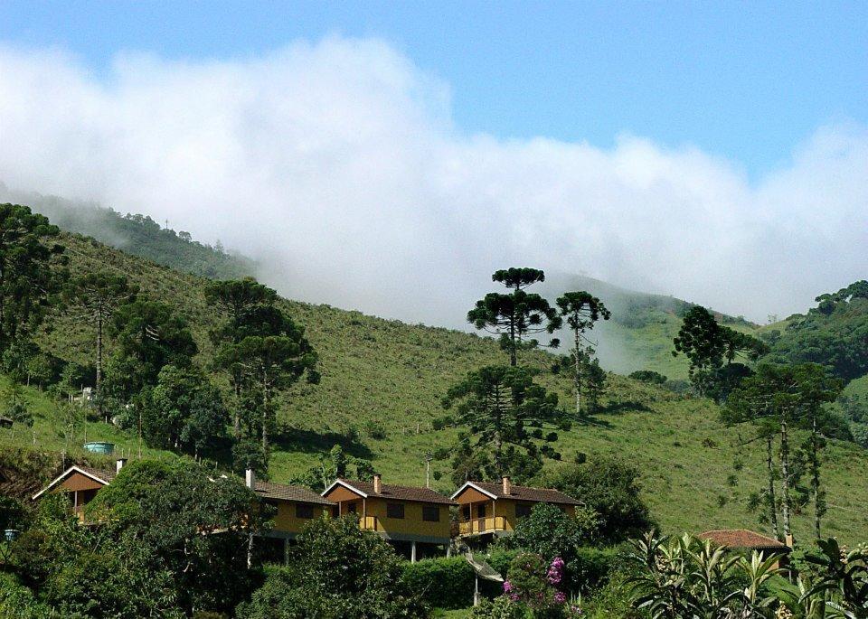 Pousada Canario Da Terra Visconde De Maua Ruang foto